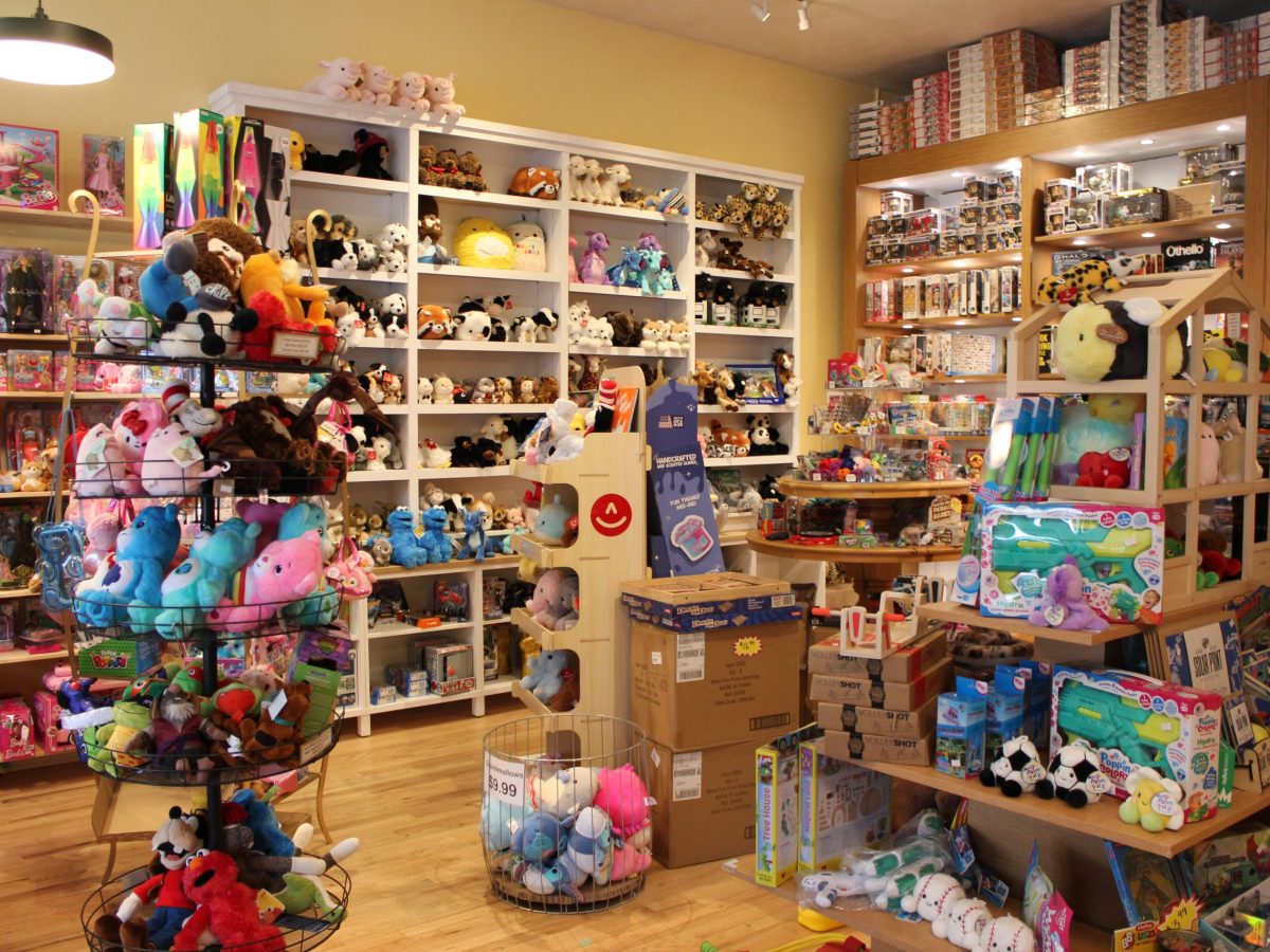 Castle Rock toy store just got bigger