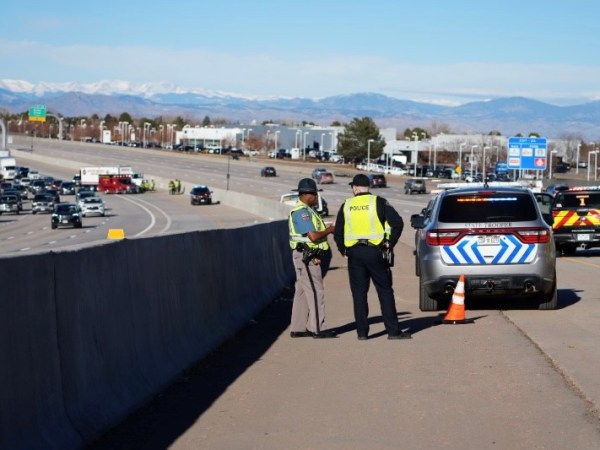 Colorado State Patrol uses grappler to stop high speed chase in Thornton